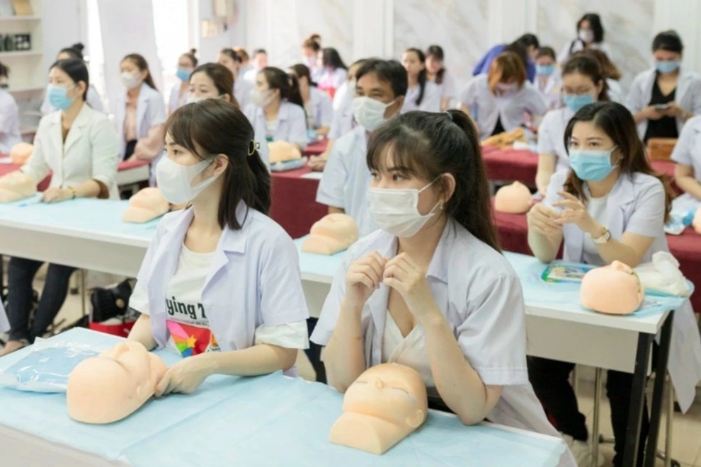 Chăm sóc sắc đẹp